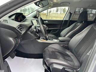 Peugeot 308 foto 8