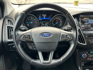 Ford Focus foto 2