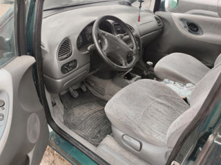 Volkswagen Sharan foto 4