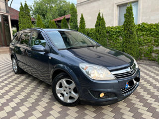 Opel Astra foto 2