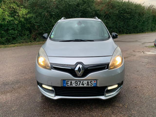 Renault Grand Scenic foto 2