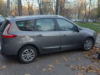 Renault Grand Scenic foto 4