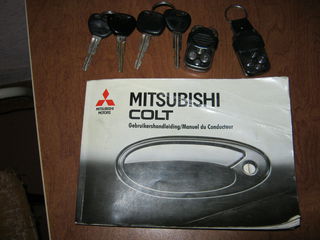Mitsubishi Colt foto 1