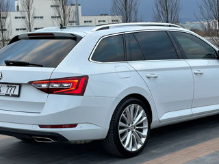 Skoda Superb foto 5