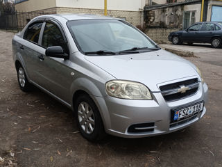 Chevrolet Aveo foto 2