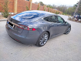 Tesla Model S foto 6