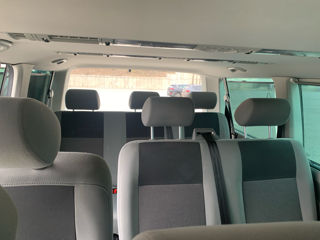 Volkswagen Caravelle foto 14