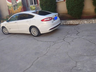 Ford Fusion foto 4