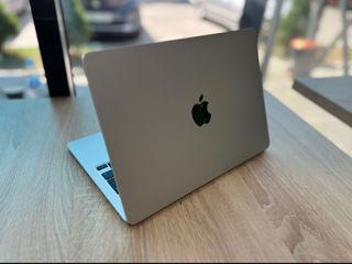 MacBook Air 13,6 M2 NOU