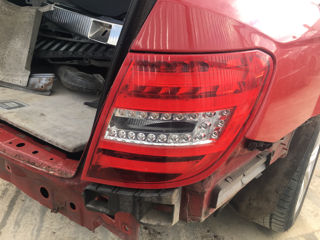 Mercedes dezmembrare w204 universal piese запчасти разборка mercedes крышка багажника mercedes w204