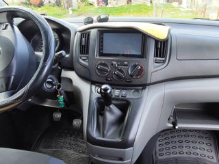 Nissan NV200 фото 6