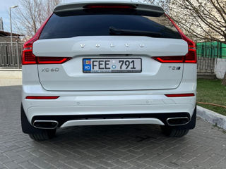 Volvo XC60 фото 3