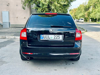 Skoda Octavia foto 5