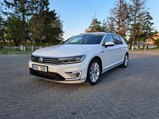 Volkswagen Passat foto 6