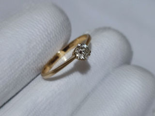 Золотое кольцо с бриллиантом foto 2