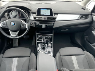 BMW 2 Series Active Tourer foto 6