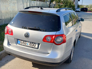 Volkswagen Passat foto 3