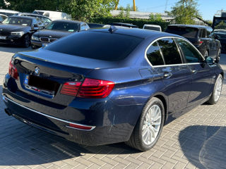 BMW 5 Series foto 4