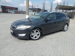 Ford Mondeo foto 1