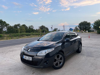 Renault Megane foto 1