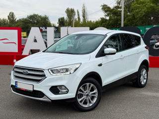 Ford Kuga foto 1