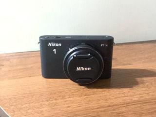 Nikon 1 J1