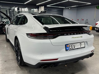 Porsche Panamera foto 3