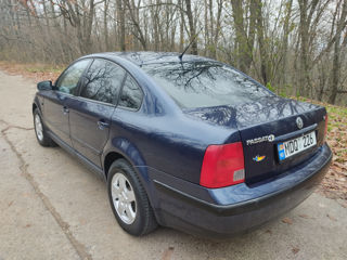 Volkswagen Passat foto 4