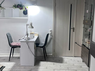 Аренда места маникюр -салон -ботаника ! foto 2