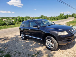 Volkswagen Touareg foto 4