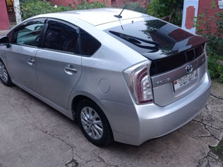 Toyota Prius foto 4