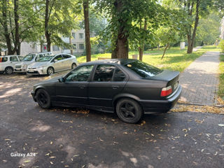 BMW 3 Series foto 0