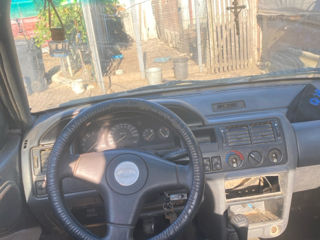 Ford Orion foto 3