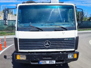 Mercedes 811 foto 5