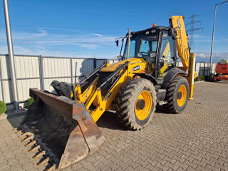 Jcb 4CX  2013 an foto 2