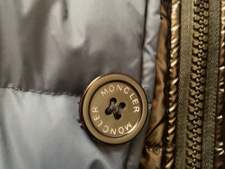 Moncler puffer jacket foto 3