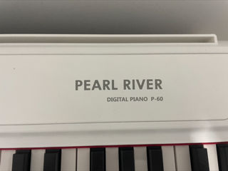 Продам синтезатор pearl river digital piano p-60