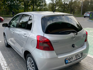 Toyota Yaris foto 6