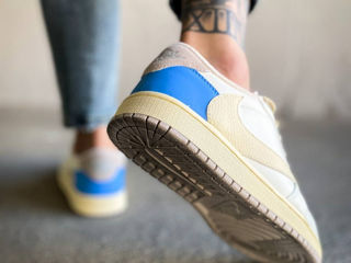 Nike Air Jordan 1 Low Beige  x Trawis Scott x Fragment foto 9