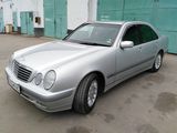 Mercedes E Class foto 1