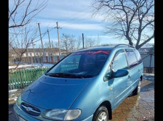 Ford Galaxy foto 3