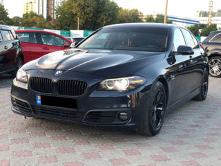 BMW 5 Series foto 1