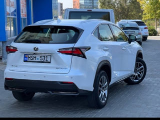 Lexus NX Series foto 2