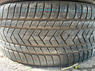 R21 285/40 Pirelli Scorpion Winter foto 3