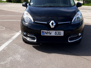 Renault Scenic фото 1