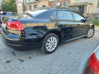 Volkswagen Passat foto 3