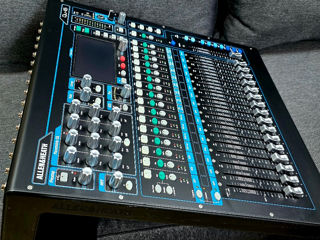 Vând mixer digital  allen & heath qu-16 foto 2