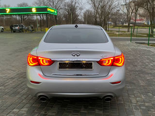 Infiniti Q50 foto 6