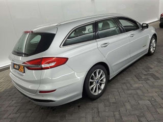 Ford Mondeo foto 4