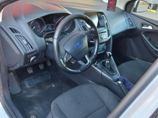 Ford Focus foto 4